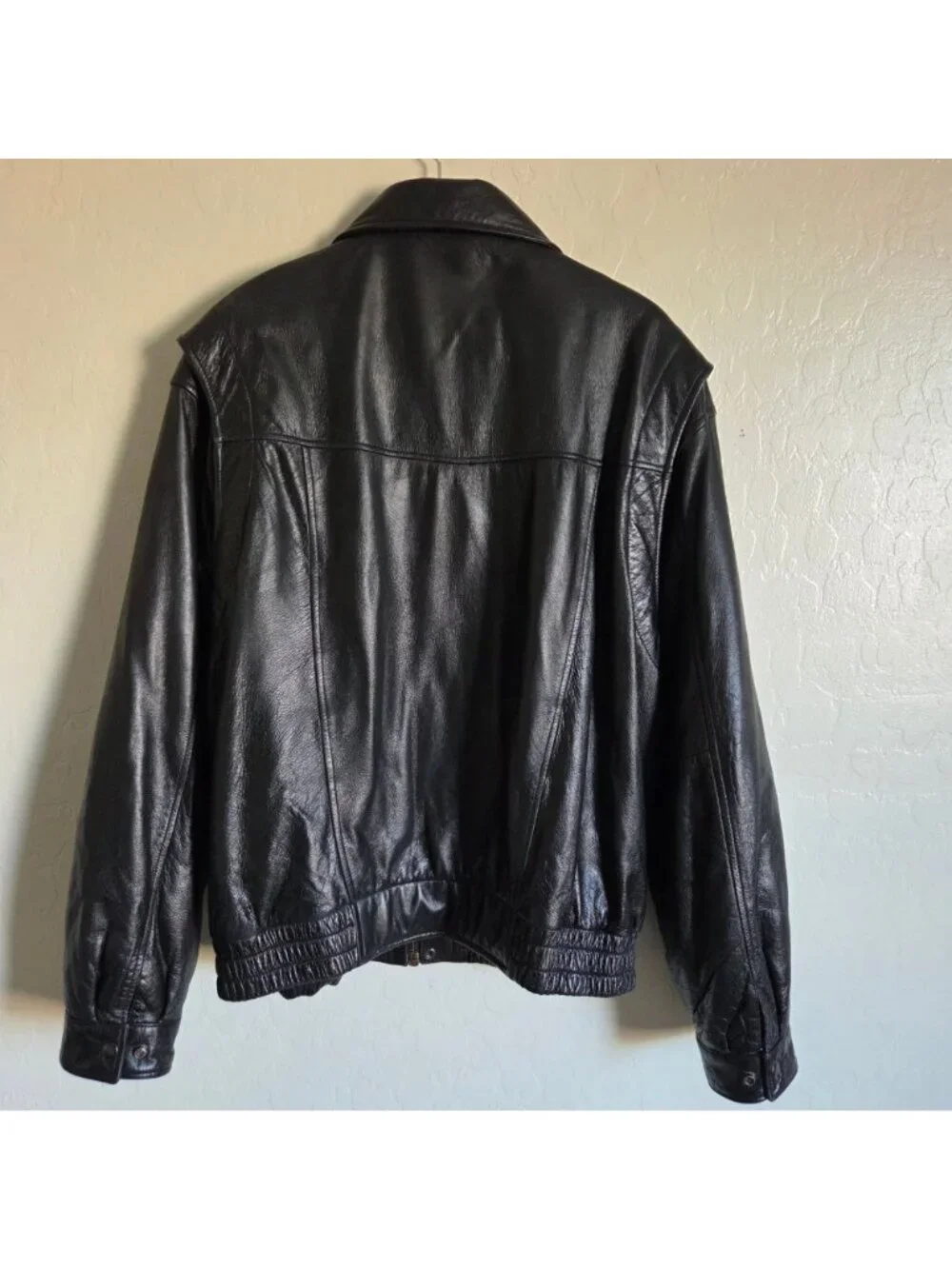 Wilsons Leather Black Leather Bomber Jacket Size Men's XL Full Zip Vintage 90's